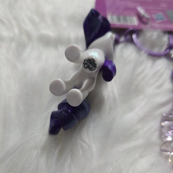 My Little Pony Rarity Keychain - Picture 7 of 7